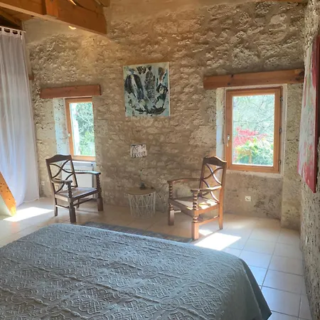 Sainte Croix Holiday home