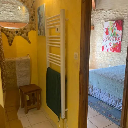 Sainte Croix Holiday home *